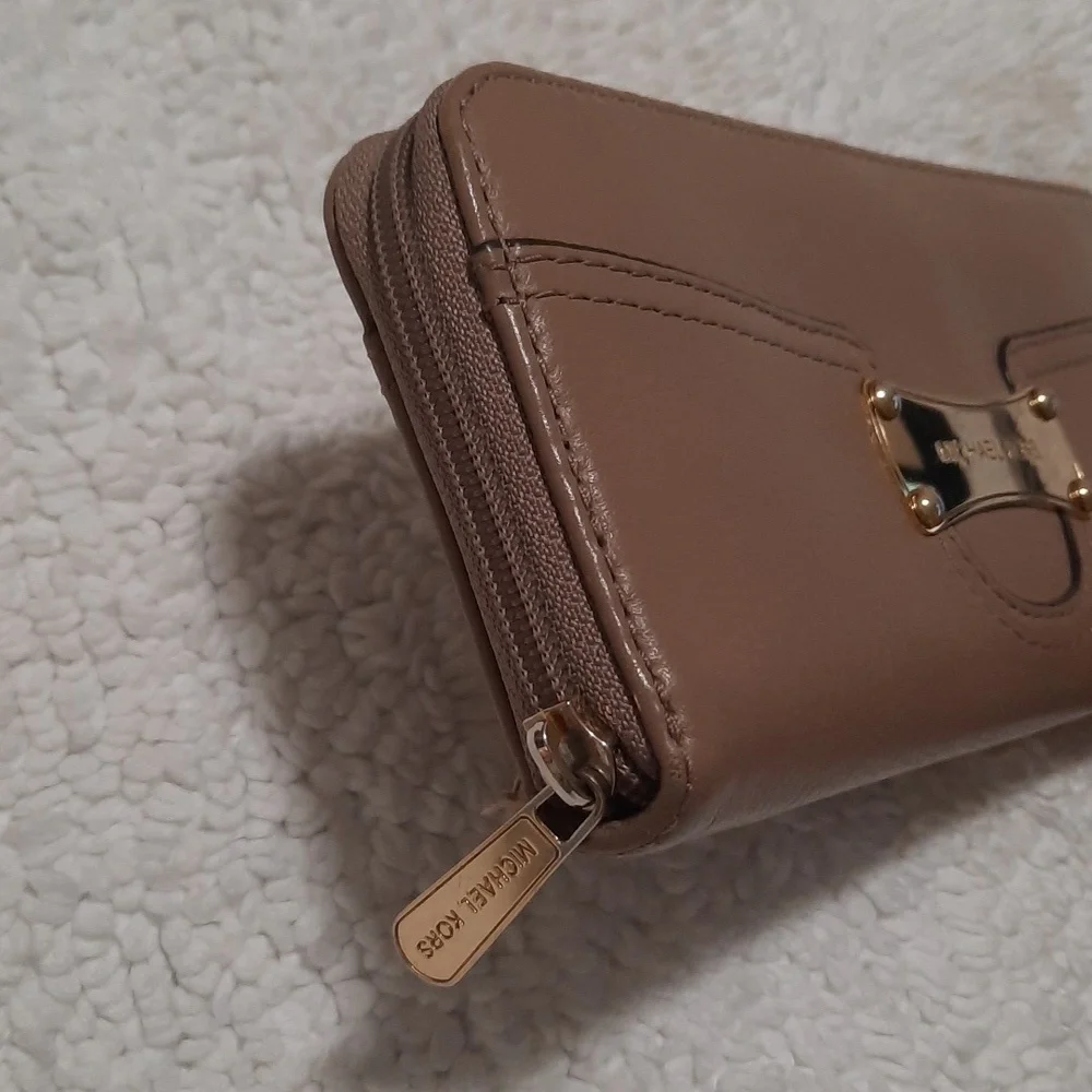 Michael Kors Leather Wallet with Gold Accents